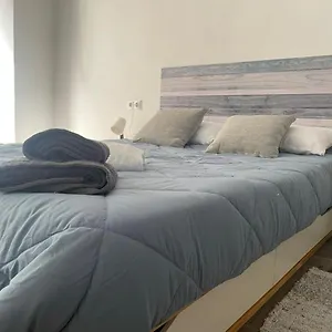 Apartamento Piso En El Centro Del Vendrell. Entero., El Vendrell