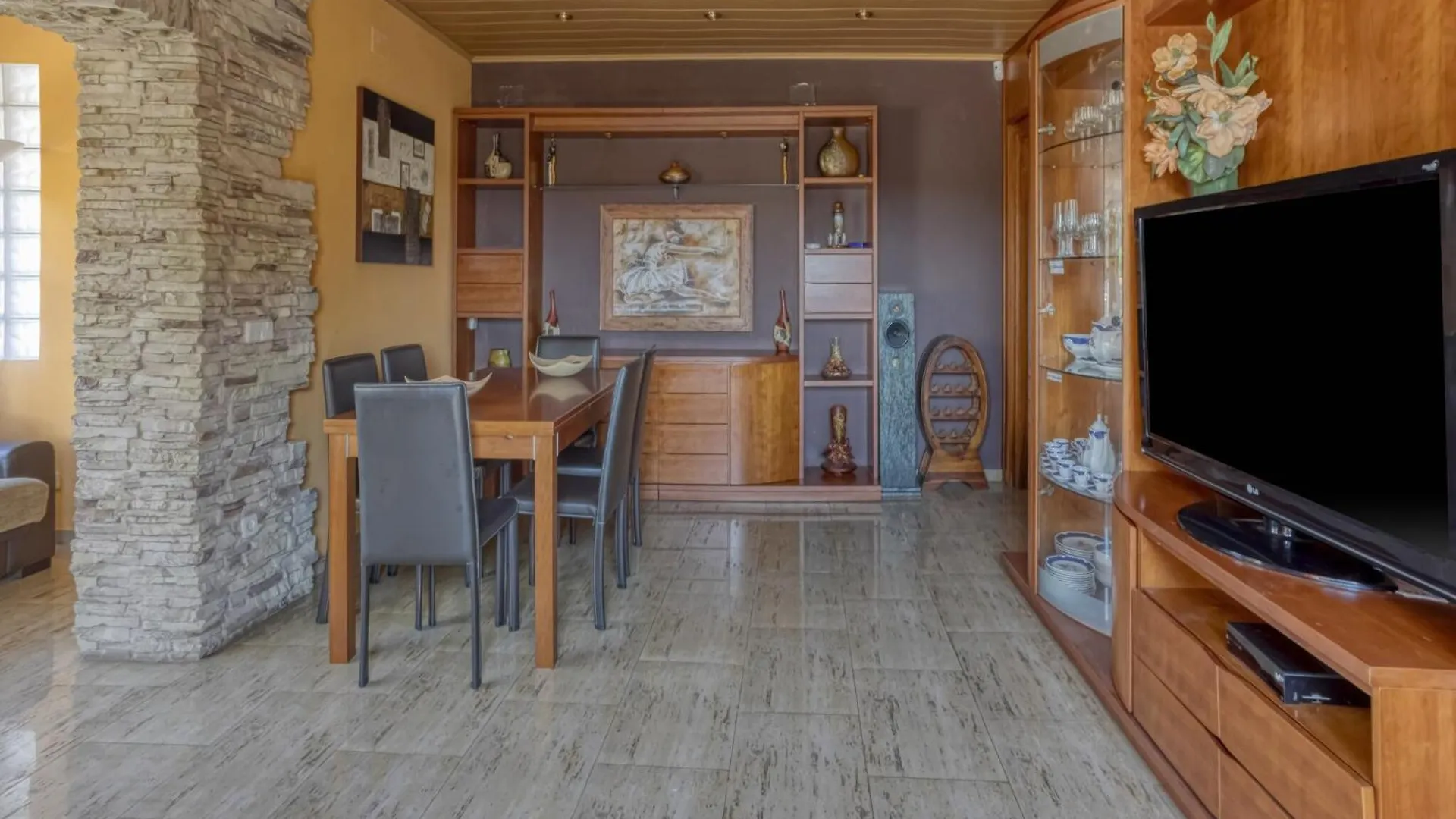 Belvilla By Oyo Casa Ausias El Vendrell 0*,  Spain