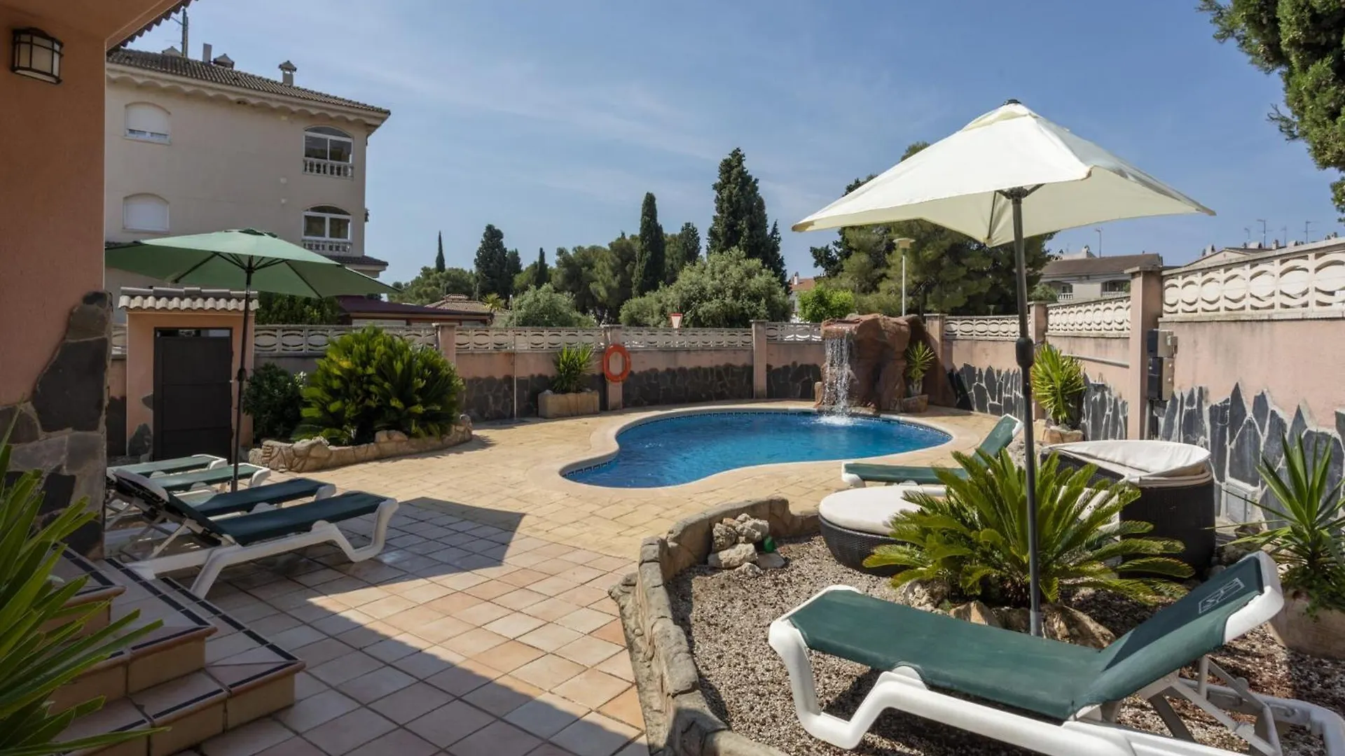Holiday home Belvilla By Oyo Casa Ausias El Vendrell